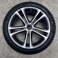 18 inch originele velgen + winterbanden Mercedes C klasse W206 A2064016400