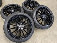 18 inch originele Enkei velgen + winterbanden Toyota Auris - Corolla