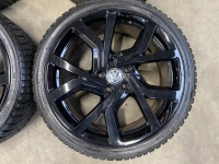 19 inch originele Brescia velgen + winterbanden Volkswagen Golf 7 clubsport 5G0601025CL