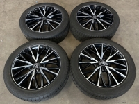 18 inch originele velgen + winterbanden Toyota C-HR PW457-10004