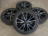 18 inch originele velgen + winterbanden Toyota C-HR PW457-10004