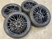 18 inch originele velgen + winterbanden Toyota C-HR PW457-10004