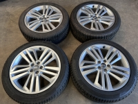20 inch originele velgen + winterbanden Audi Q5 hybrid 80A601025L (Set 3)