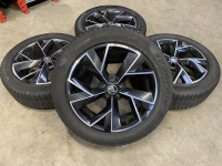 19 inch originele Triglav velgen + winterbanden Skoda Kodiaq 565601025M