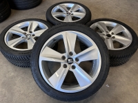 17 inch originele Dynamic velgen + vierseizoenenbanden Seat Leon 5F0601025B