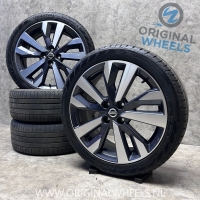 17 inch originele velgen + zomerbanden Nissan Micra SA38 5FA3B