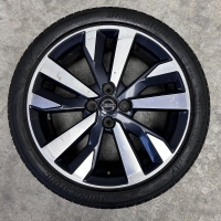 17 inch originele velgen + zomerbanden Nissan Micra SA38 5FA3B