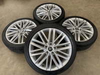 18 inch originele velgen + zomerbanden Seat Leon 575601025D set 2