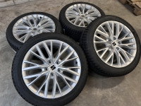 17 inch originele velgen + winterbanden Seat Leon 5FA601025B