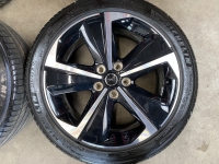 17 inch originele velgen + zomerbanden Opel Astra L  9847065380