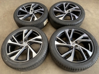 20 inch originele velgen + zomerbanden Volvo XC40 31471558