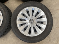 15 inch velgen + winterbanden met wieldoppen Volkswagen Polo set 3