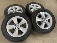 16 inch originele velgen + winterbanden  Skoda Superb 3V0601025