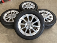 16 inch originele velgen + zomerbanden Audi A3 8V0601025BM