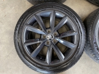 16 inch originele velgen + zomerbanden Skoda Fabia 5JA601025P