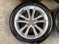 17 inch originele velgen + zomerbanden Audi A3 8V0601025BP