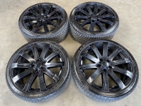 19 inch lombartho  velgen + vierseizoenenbanden Renault Megane
