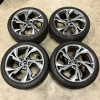18 inch originele velgen +  zomerbanden Audi A3 S3 8Y 8Y0601025H set 1