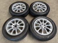 16 inch originele velgen + vierseizoenenbanden Mercedes C klasse A2054012400
