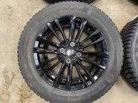 15 inch originele velgen + winterbanden Hyundai I20 kba 51578