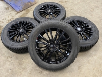 15 inch originele velgen + winterbanden Hyundai I20 kba 51578