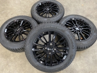 14 inch originele velgen + Kumho winterbanden Kia Picanto (MR50G) zwart