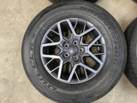 18 inch originele velgen + banden Jeep Wrangler (5 stuks) 6SV84TRMAA