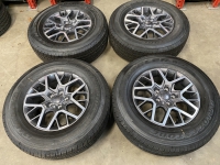 18 inch originele velgen + banden Jeep Wrangler (5 stuks) 6SV84TRMAA