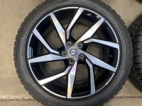 18 inch originele R line velgen + winterbanden Volvo V60 31471311 set 4