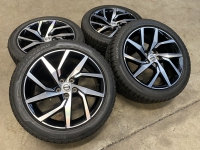 18 inch originele R line velgen + winterbanden Volvo V60 31471311 set 4