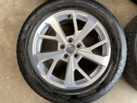 18 inch originele velgen + zomerbanden Audi Q3 83A601025J