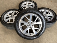 18 inch originele velgen + zomerbanden Audi Q3 83A601025J