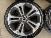 21 inch originele velgen + zomerbanden Audi Q5 SQ5 80A601025AS