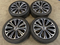 17 inch originele velgen + zomerbanden Toyota Auris - Corolla CMS 1029/9