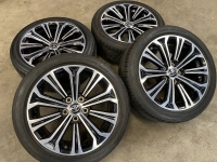 17 inch originele velgen + zomerbanden Toyota Auris - Corolla CMS 1029/9