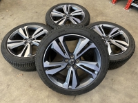 19 inch originele velgen + winterbanden Volvo V60 CC XC70 31680201