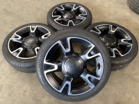 16 inch originele velgen + zomerbanden Fiat 500 52044429