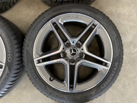 18 inch originele AMG velgen + vierseizoenenbanden Mercedes A B klasse CLA antraciet A1774011500