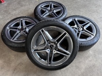 18 inch originele AMG velgen + zomerbanden Mercedes A B klasse CLA antraciet A1774011500