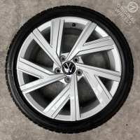 18 inch originele Bergamo velgen + winterbanden VW Golf 8 5H0601025M (4)