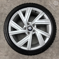 18 inch originele Bergamo velgen + winterbanden VW Golf 8 5H0601025M (4)
