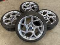 17 inch originele velgen + winterbanden Ford Fiesta K1BJ-A1A