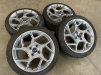 17 inch originele velgen + winterbanden Ford Fiesta K1BJ-A1A