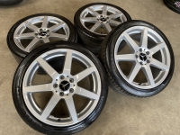 18 inch originele AMG velgen + zomerbanden Mercedes C klasse W204 A2044019802 - A2044019902