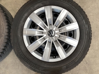 17 inch originele stalen velgen + winterbanden Volkswagen Tiguan SET D