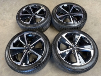 17 inch originele velgen + winterbanden Opel Astra L  9847065380 set 2