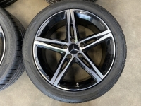 18 inch originele velgen + zomerbanden Mercedes A B klasse CLA A1774010700 set 1