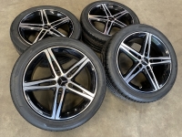 18 inch originele velgen + zomerbanden Mercedes A B klasse CLA A1774010700 set 1