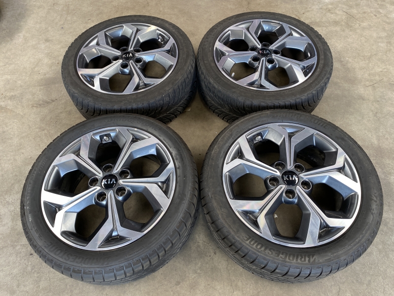 17 inch originele Taranis velgen + banden Kia CEED 52910-J7400 - www ...