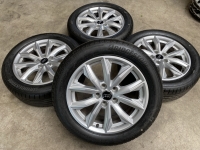 17 inch originele velgen + zomerbanden Audi A4 B9 80A601025J